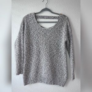TORRID Light Grey Long Sleeve Sweater Size 0